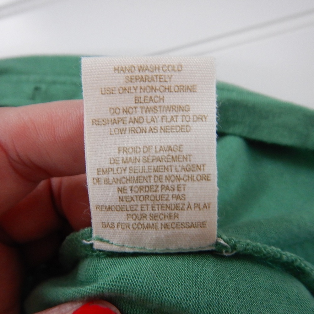 Vintage Free People back flower appliqué v-neck tank with pockets HTF - Picture 7 of 9